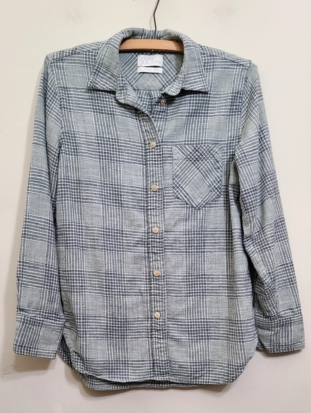 J.Crew Classic-fit Shirt in Mint Plaid Flannel Size Small - Picture 2 of 3